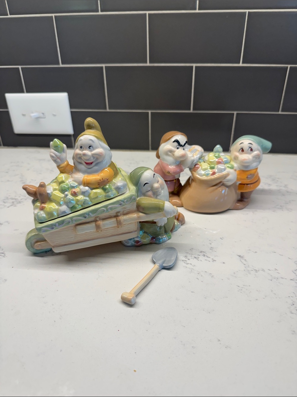 Disney Pastel Seven Dwarfs Ceramic Figurine Candy Set